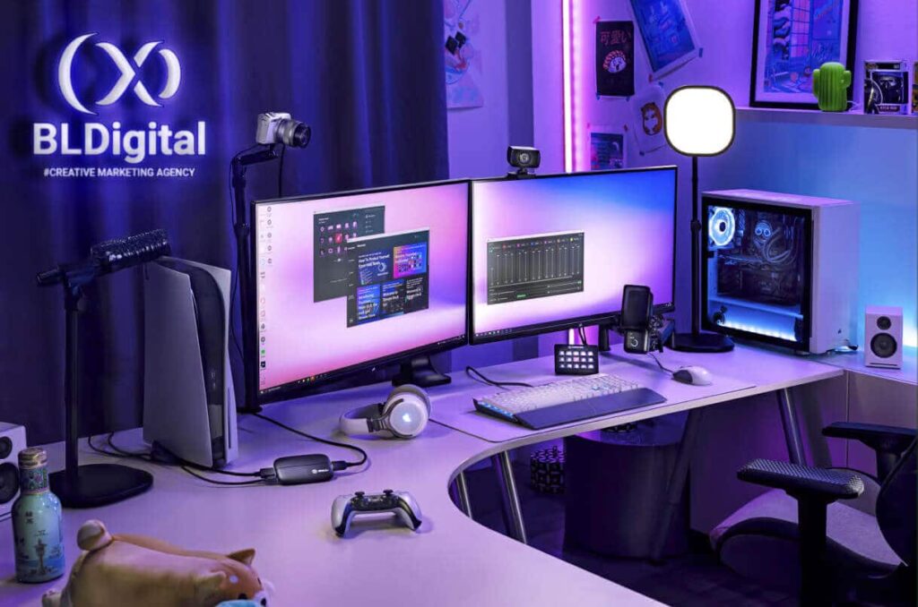 BL Digital desk 1